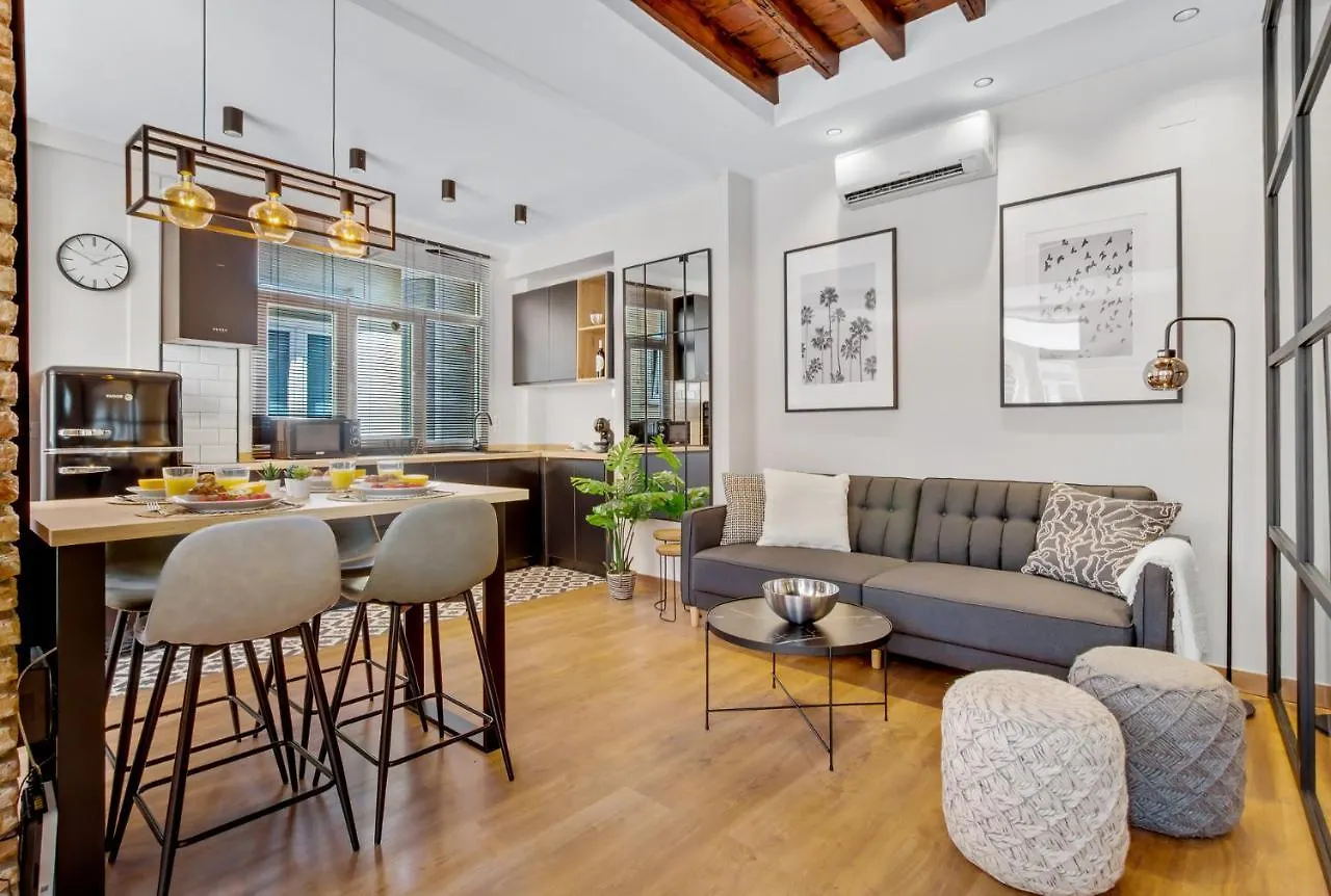 Apartment Modern & Quite Appartment At Larios Malaga