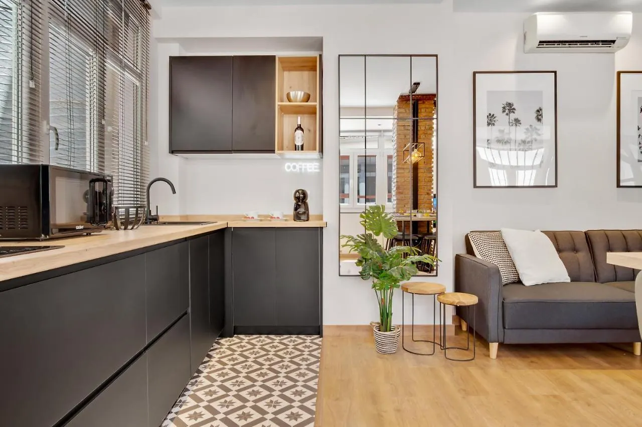 Modern & Quite Appartment At Larios Malaga Apartment